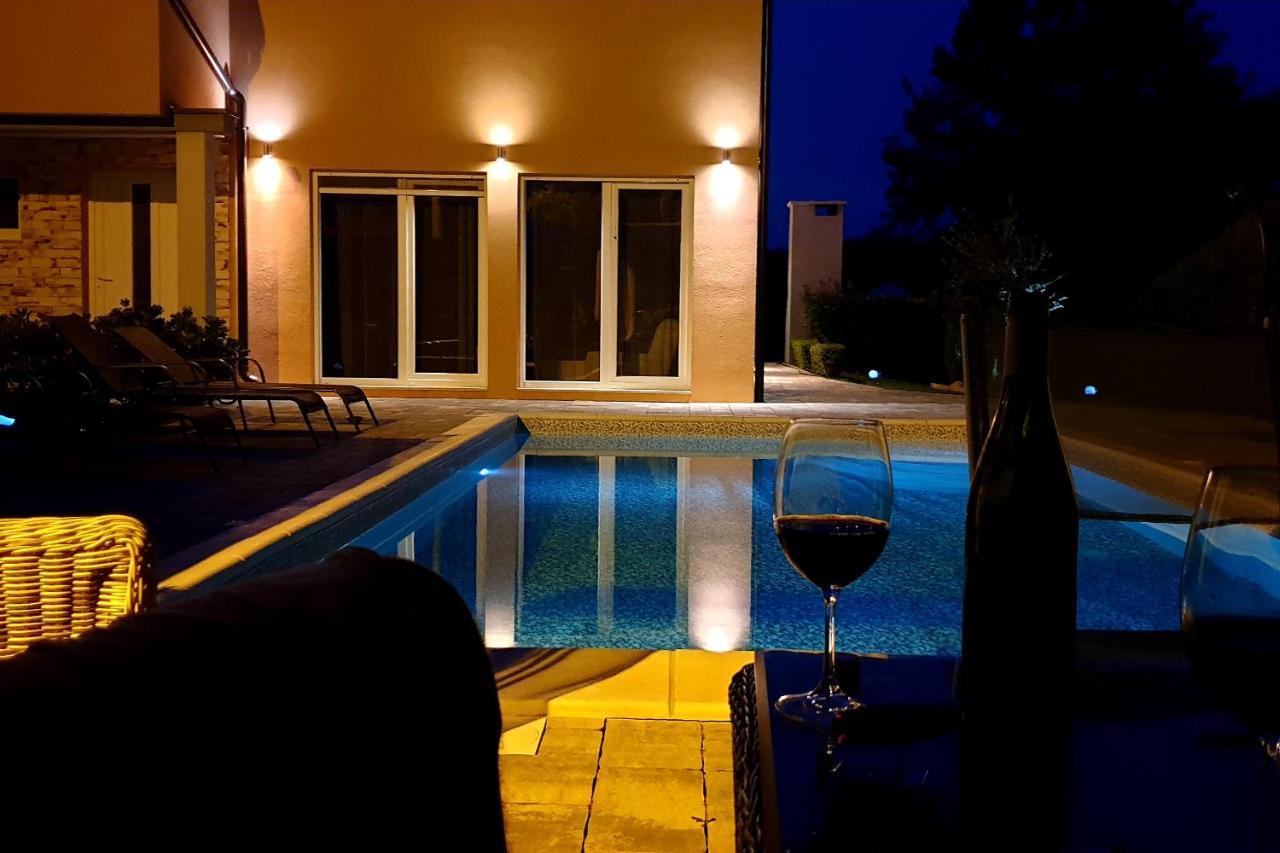 Villa Nemo Poreč Exterior foto